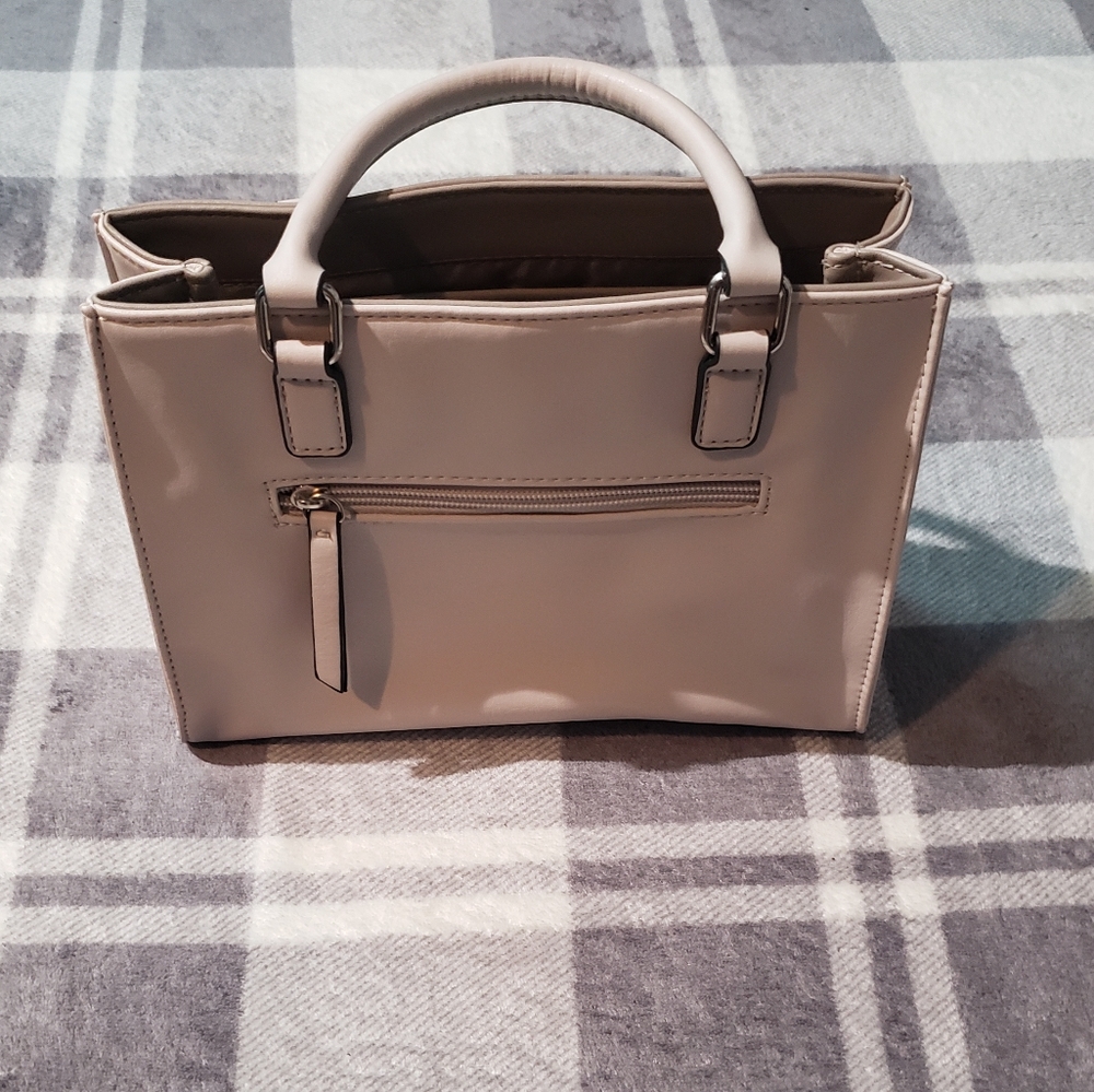 Nicole Purse - Picture 4 of 5